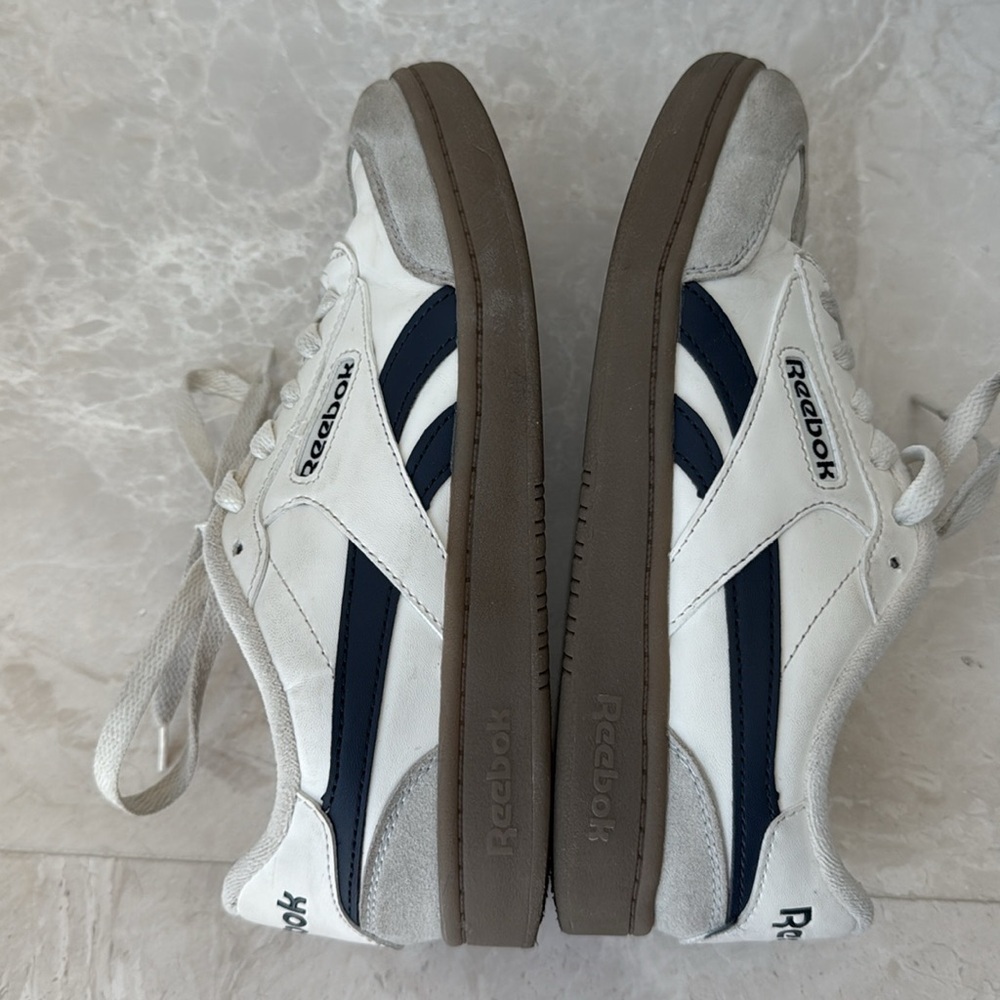 Reebok Kids/Boys White and Gray Sneakers US Size 4K, eur size 35 - Picture 8 of 13